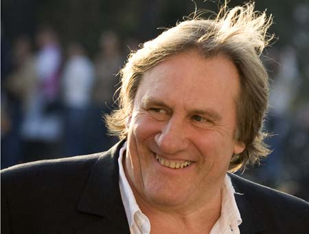 Gerard Depardieu urinated on the plane's carpet in full view of the fellow passengers.