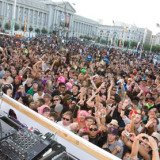 Over 120,000 people attended LovEvolution in 2008 in San Francisco.