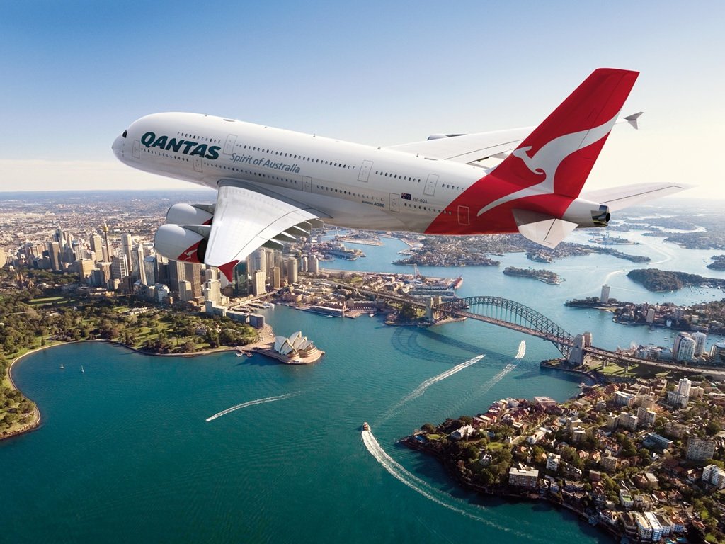 An industrial dispute made the Australian airline Qantas to ground all international and domestic flights with immediate effect