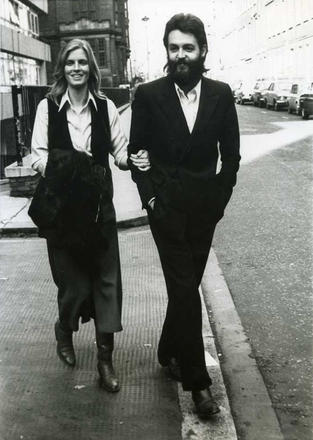 Paul and Linda McCartney in 1971