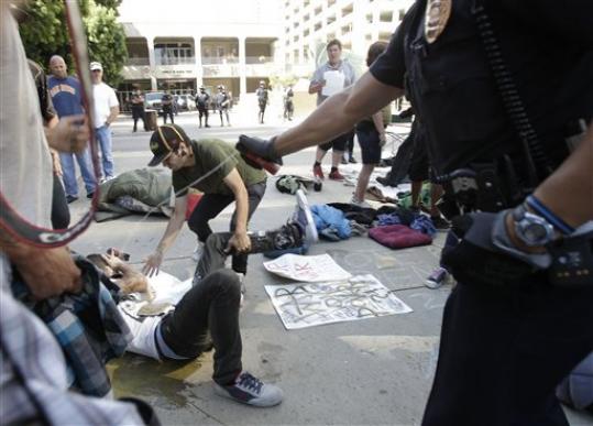 Police used pepper spray to disperse Occupy San Diego protesters