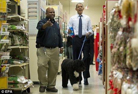 President Barack Obama took Bo on a shopping trip to PetSmart on Wednesday 