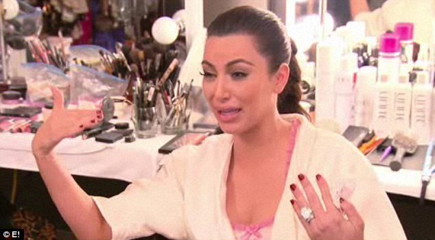Kim Kardashian has a breakdown on the finale of Kourtney & Kim Take New York, sobbing uncontrollably to older sister Kourtney
