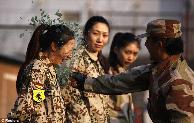 The female bodyguards training session, which took place in Beijing, involved 20 women, most of whom are university graduates