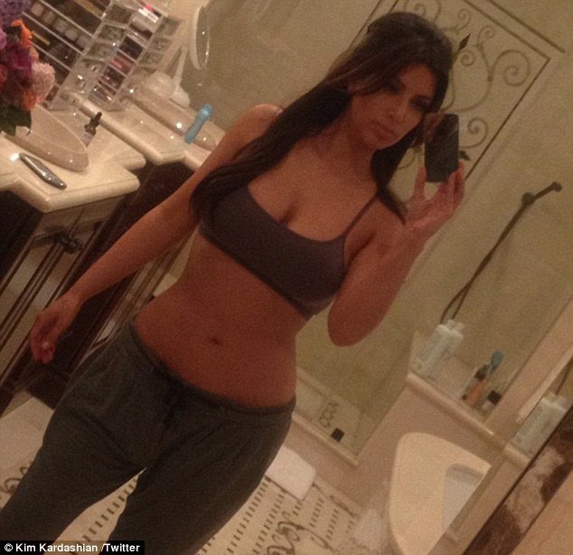Kim Kardashian shared a picture of her dressed-down look on her Twitter page