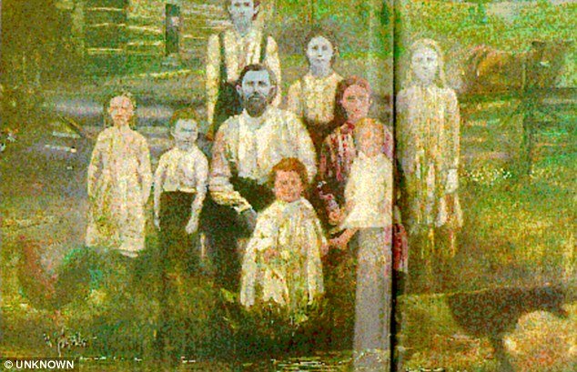 The story of blue family began when French orphan Martin Fugate settled on the banks of Troublesome Creek in 19th century and married a red-haired woman named Elizabeth Smith