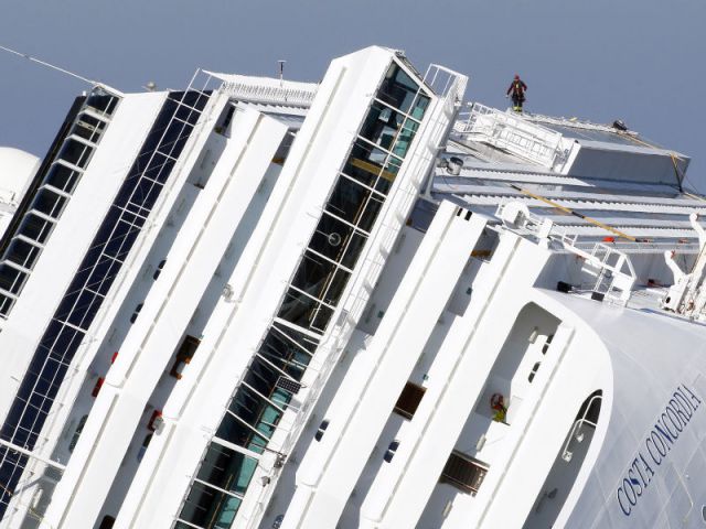 A pre-trial hearing over the case of capsized Costa Concordia cruise ship begins today in Italy