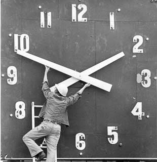 Don’t forget to turn your clocks one hour ahead at 2:00 a.m. local time on Sunday for the daylight saving time, if you stay in the US