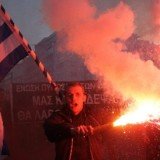 Moody's rating agency has cut Greece's credit rating again, citing a risk of default despite a recent debt write-off deal