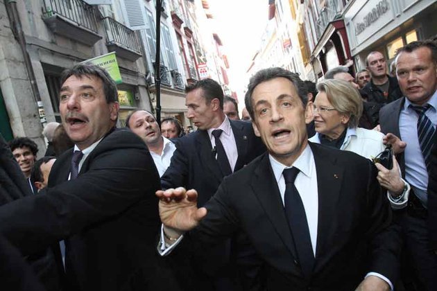 Nicolas Sarkozy has been booed by hundreds of angry protesters in Bayonne, as he campaigned in the Basque country ahead of April's presidential election
