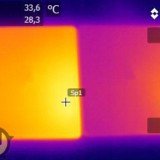 The new iPad, which went on sale last Friday, appears to be 5 C hotter than its predecessor when running, according to Dutch technology website Tweakers The new iPad, which went on sale last Friday, appears to be 5 C hotter than its predecessor when running, according to Dutch technology website Tweakers