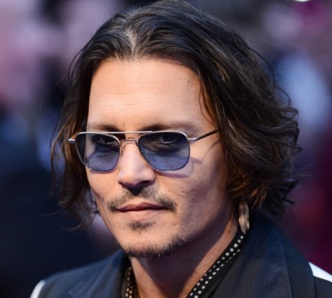 At the premiere of Dark Shadows in London Johnny Depp denied that his relationship with Vanessa Paradis is in trouble