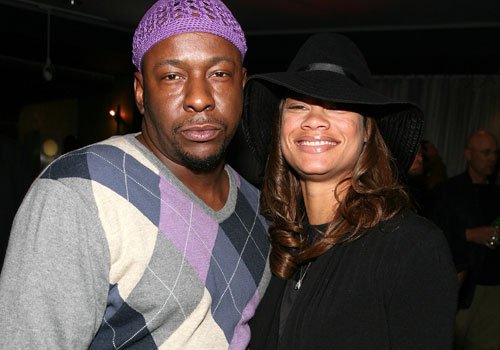 Bobby Brown will marry his two-year long fiancée Alicia Etheridge in Hawaii on the weekend of June 15th