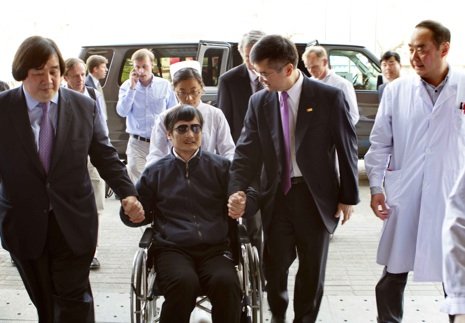 China says activist Chen Guangcheng can apply to study abroad, potentially indicating a way out of the diplomatic crisis with the US over him
