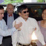 Chinese dissident Chen Guangcheng has arrived in New York with his family to begin a new life in the United States