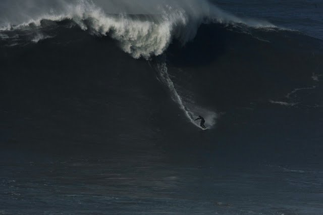 In November 2011 Garrett McNamara caught a 78 ft wave at Nazare, off the coast of Portugal, beating the previous 2008 record by more than a foot