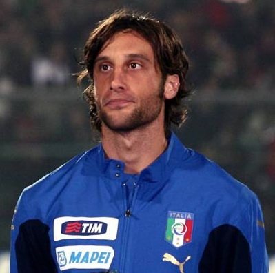 Midfielder Stefano Mauri, the captain of Lazio football team, has been arrested by police investigating claims of match-fixing