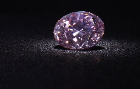 Rare pink diamond Martian Pink has been auctioned for $17.4 million 