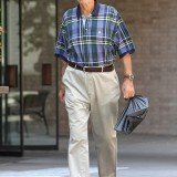 Sean Connery carried a plastic bag as he ran errands around Manhattan