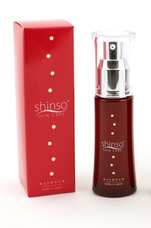 Shinso Skin Care is made from 69 different Japanese herbs and botanicals, including grapefruit peel, honey and olive tree extract, plus water from the depths of the Sea of Japan