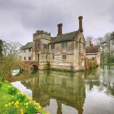 "Tudor era" in history is a misleading invention, claims Cliff Davies, an Oxford University historian
