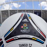 Ukraine denounces a threatened EU boycott of next month's Euro 2012 football championship as "destructive"