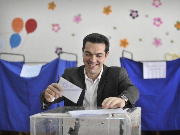 Right-wing New Democracy and left-wing Syriza parties are almost neck-and-neck after Greek parliamentary elections, according to the first exit polls