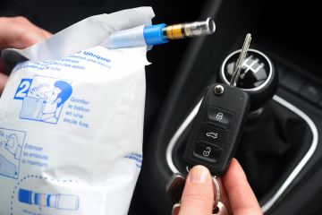 A new law has come into force in France making it compulsory for drivers to carry a breathalyzer kit in their vehicles or risk an on-the-spot fine