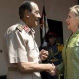 Hillary Clinton has met the head of Egypt's top military council, Field Marshal Mohamad Hussein Tantawi