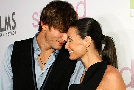 Ashton Kutcher and Demi Moore divorce has reportedly turned nasty