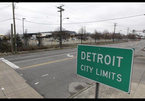 For the fourth years in a row, Forbes has rated Detroit as the most dangerous city in US