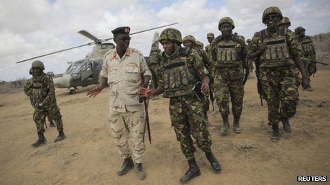 Somali government and AU troops have entered the strategic Somali port of Kismayo