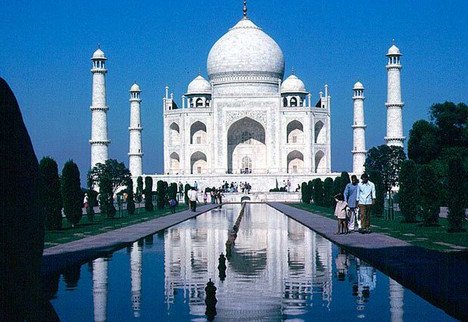 Taj Mahal replica will be built in the Gulf emirate of Dubai