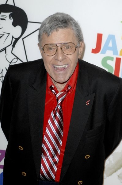 The story behind Jerry Lewis departure from the MDA Telethon still remains untold