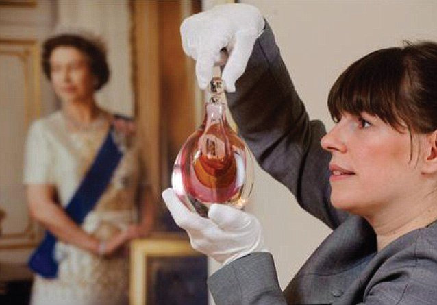 Adamas is a perfume created especially for the Queen by the RSC as a Diamond jubilee Christmas present
