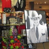 There were plans to commemorate Larry Hagman by scattering his ashes at the Dallas mansion, Southfork Ranch