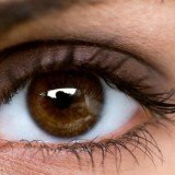 US researchers have discovered that light passing through the body and into the womb has an important role in the developing eye