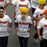 Fauja Singh, a man believed to be the world's oldest marathon runner at 101 years old, has run his last long distance competitive race in Hong Kong