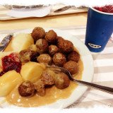 Ikea has decided to halt sales of its meatballs in Sweden after meatballs set for sale at its stores in the Czech Republic were found to contain horsemeat