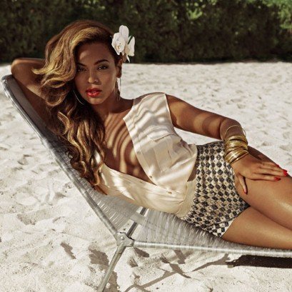 Beyoncé has been unveiled as the new face of H&M
