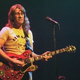 Guitarist Alvin Lee, a member of the band Ten Years After, has died aged 68