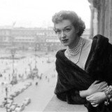 Mezzo-soprano Rise Stevens, who sang with the Metropolitan Opera in Manhattan for more than 20 years, has died in New York three months shy of her 100th birthday