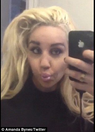 Amanda Bynes posted a video of herself in the bathroom getting ready for a New York party