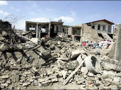 At least 37 people were killed and 850 wounded in the earthquake that struck near Bushehr on April 10