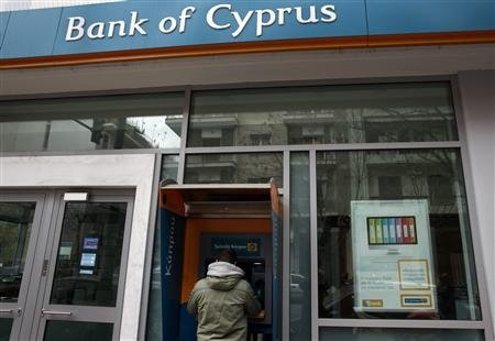 Cyprus is to ease its citizenship rules for foreign investors who lost at least 3 million euros under the EU bailout deal
