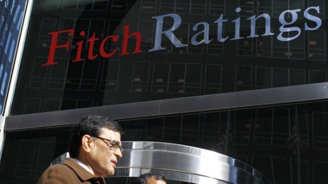 Fitch Ratings has downgraded the UK’s credit rating from AAA to AA+, owing to a weakened economic outlook