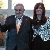Uruguay’s President Jose Mujica has apologized for apparently referring to Argentine President Cristina Fernandez de Kirchner as an old hag