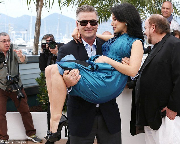 Hilaria Baldwin picked up by husband Alec during Cannes 2013 photocall