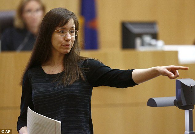 Jodi Arias tearfully pleaded with jurors to spare her from a death sentence in Travis Alexander murder case during a bizarre 25-minute testimony