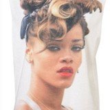 Last year Topshop released a T-shirt featuring a picture of Rihanna from her We Found Love music video, which sold out quickly afterwards
